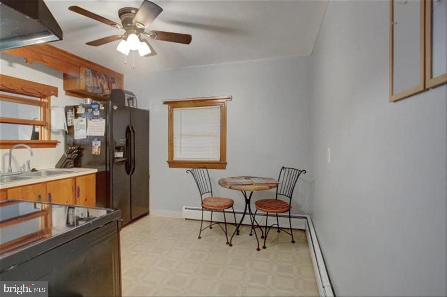 1842 Scotland Avenue photo 7