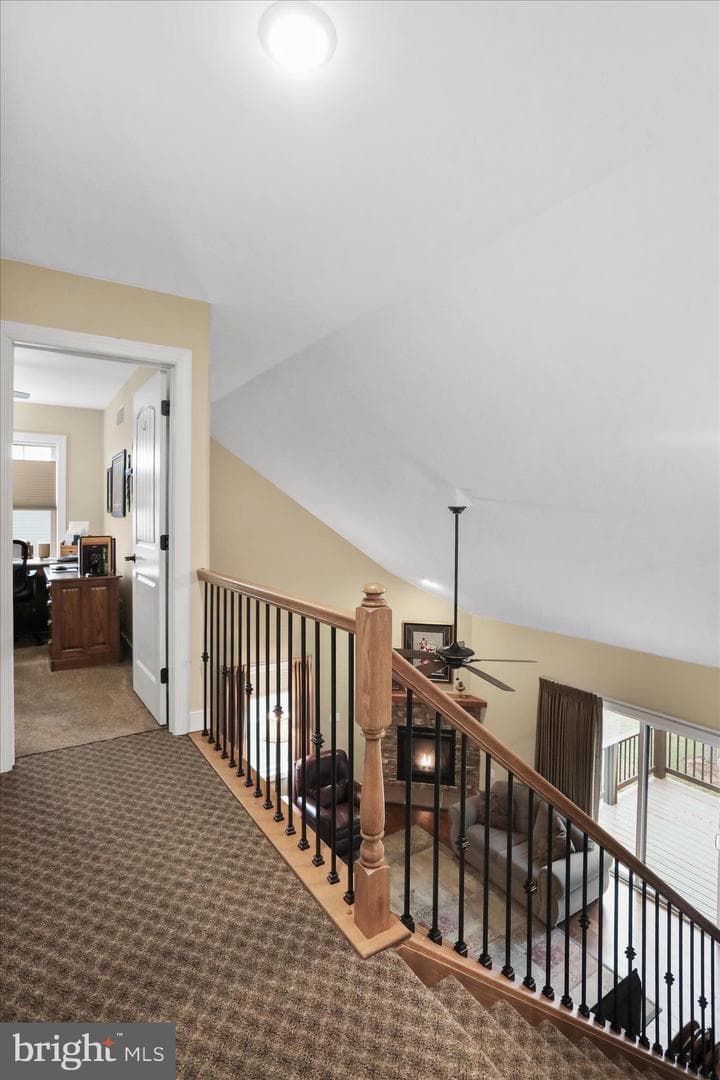 313 Toms Lane photo 26