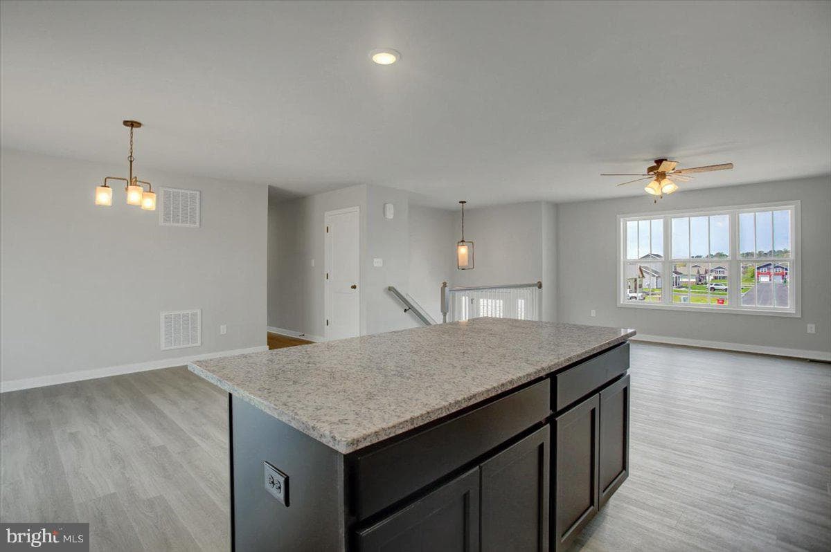 12372 Benning Avenue photo 14