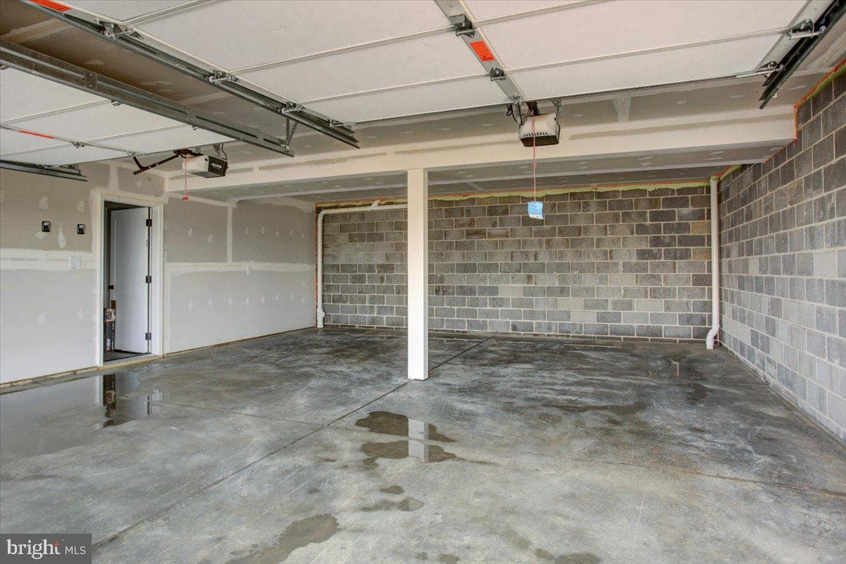 12372 Benning Avenue photo 24