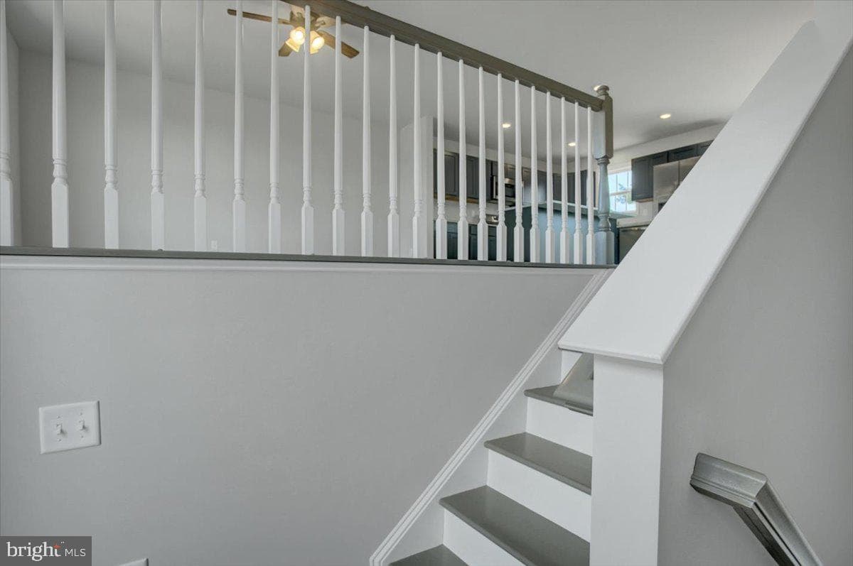 12372 Benning Avenue photo 6