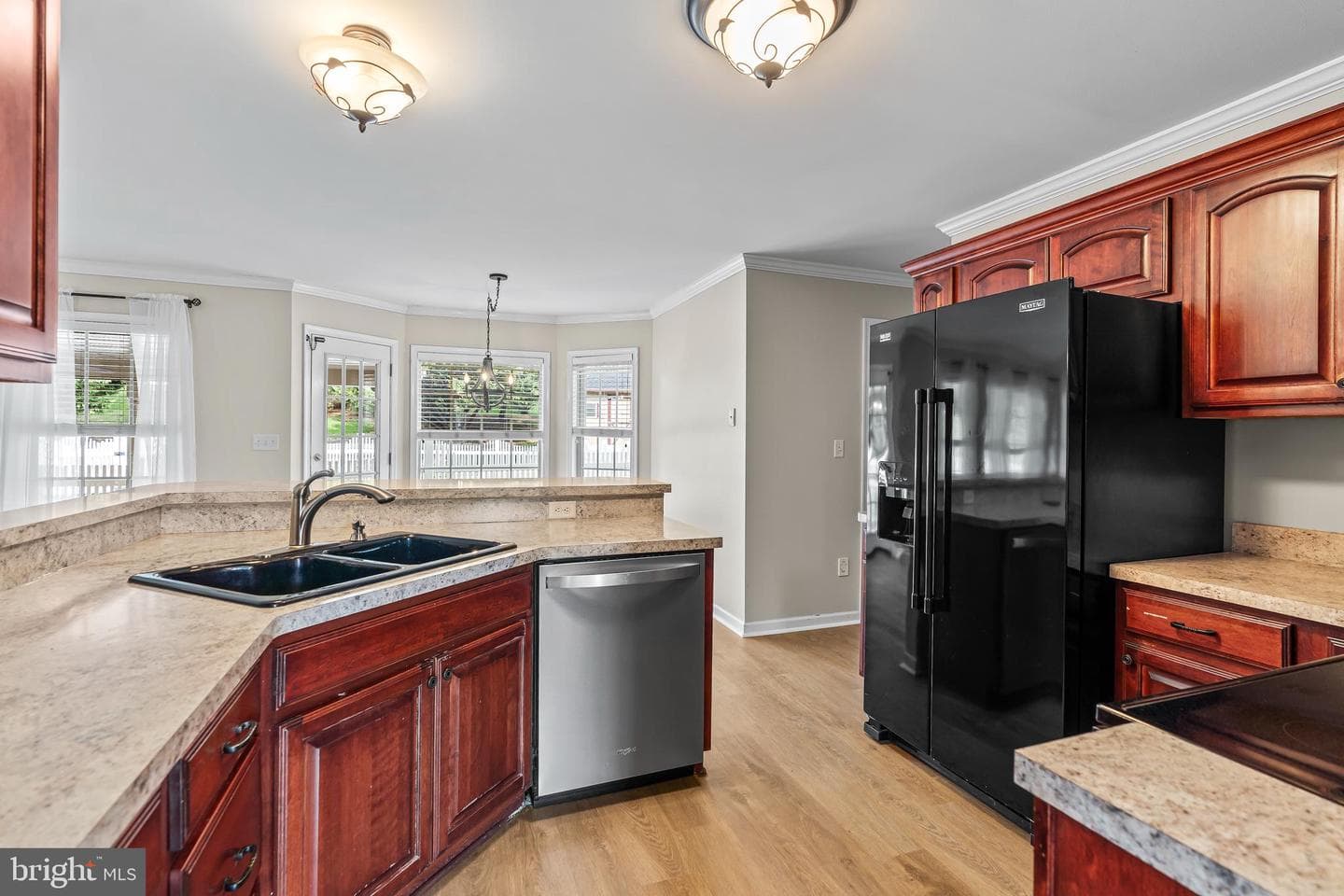 1831 Bell Avenue photo 13