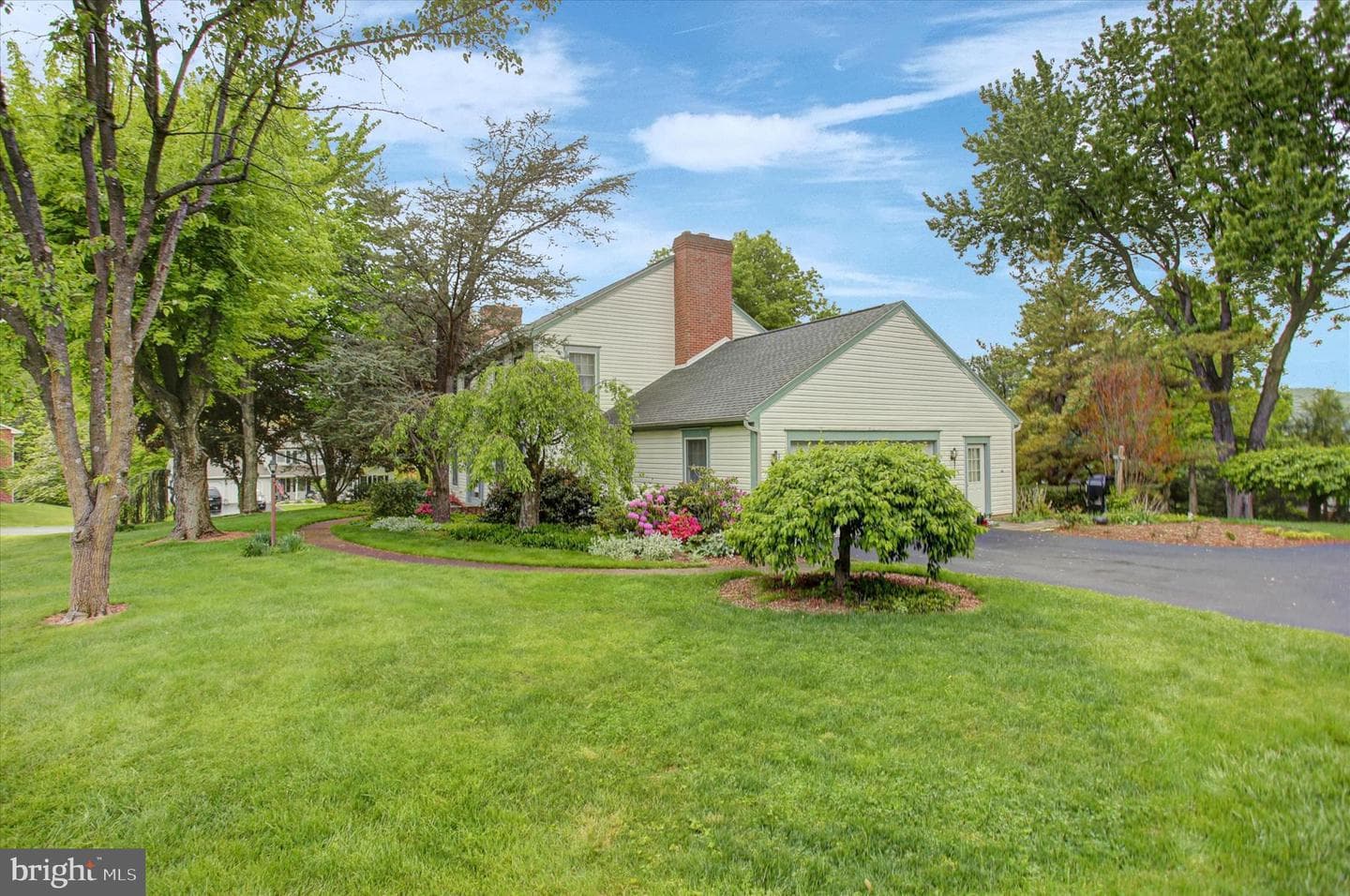 12275 Knollwood Circle photo 10