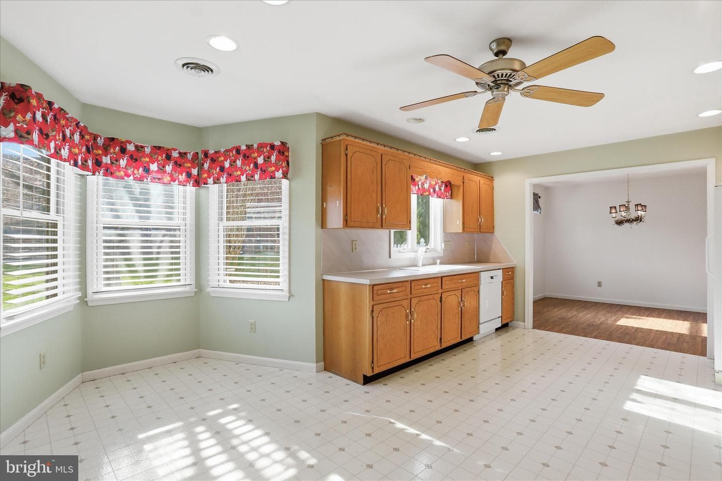 312 Woodvale Drive photo 20