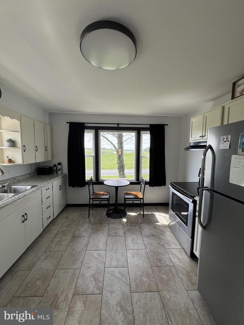 2291 Edenville Road photo 2