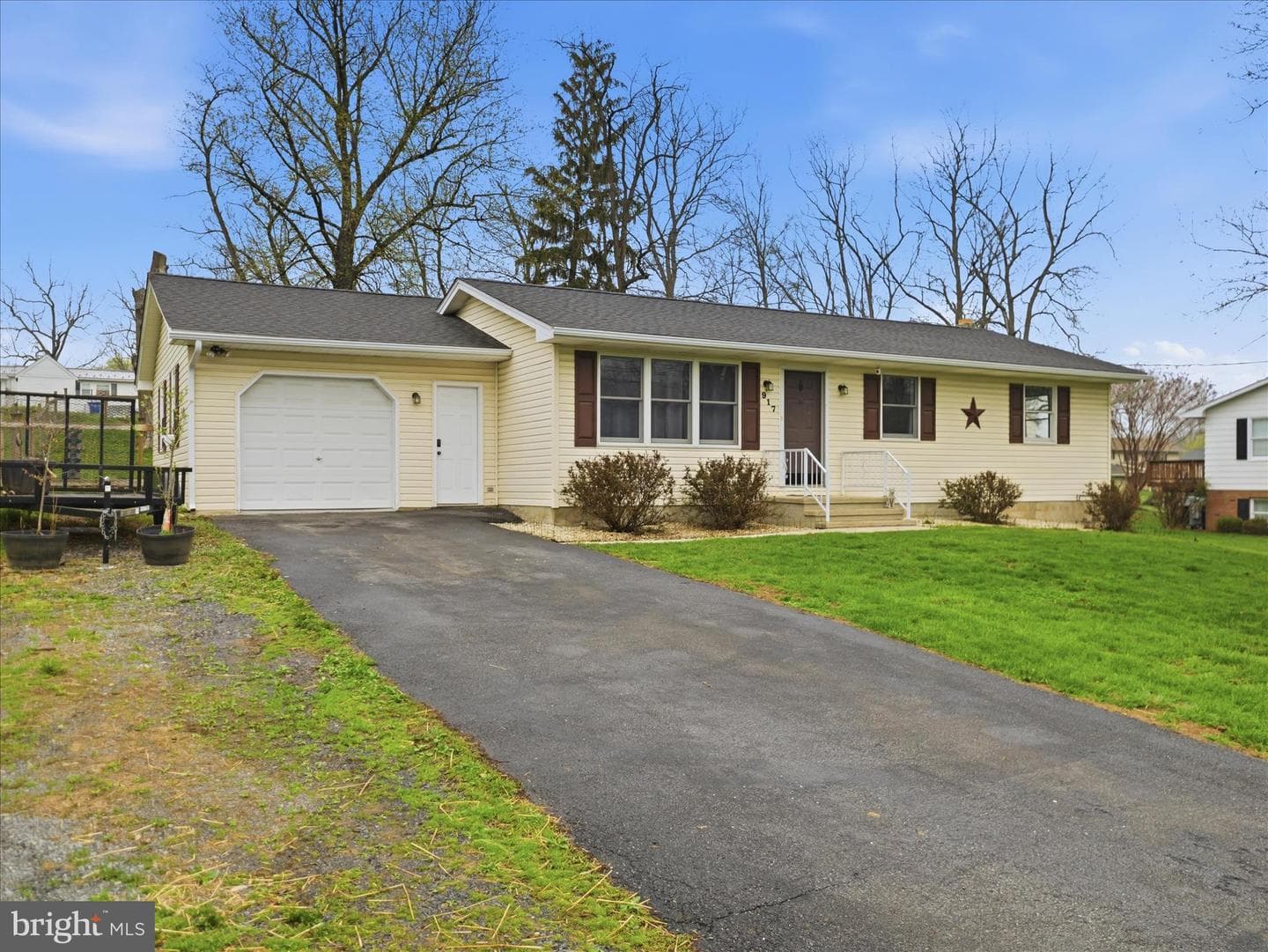 917 Woodland Parkway photo 3