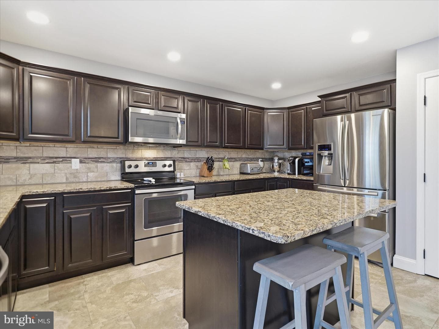 1356 Emilys Court photo 14