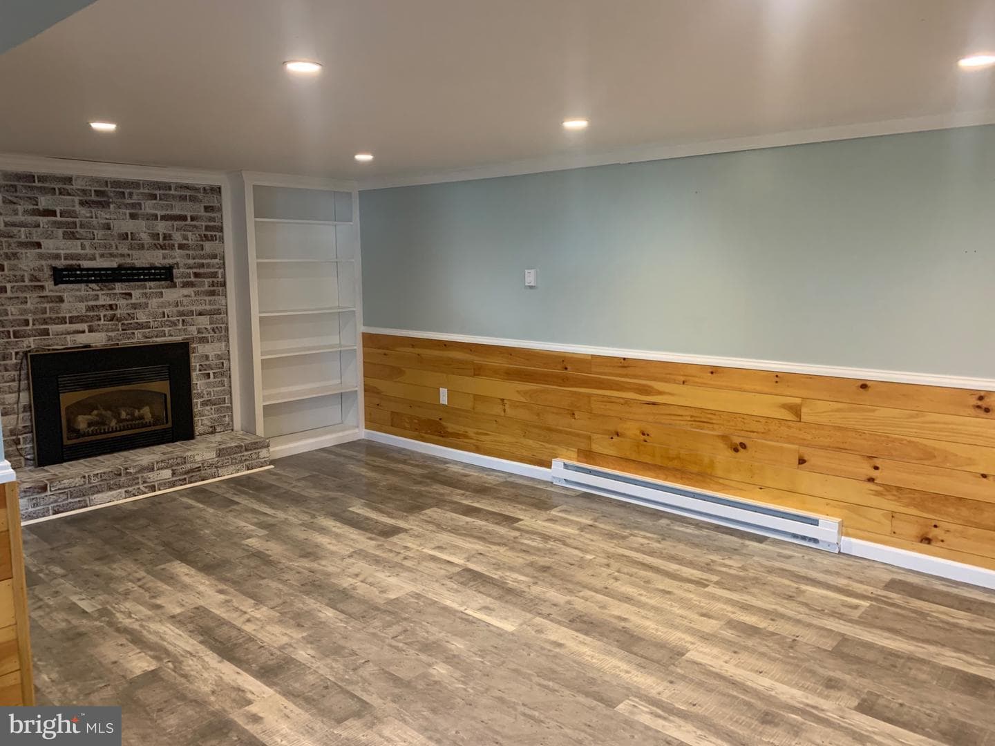 12139 Snyder Avenue photo 25
