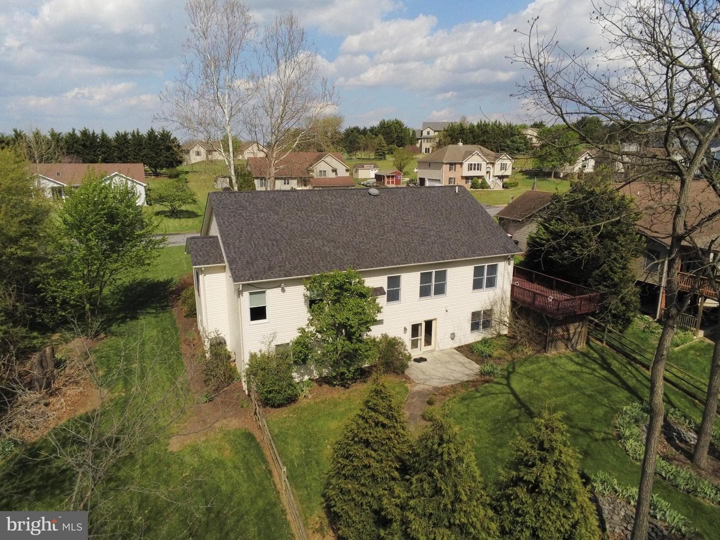 132 Buckingham Drive photo 27