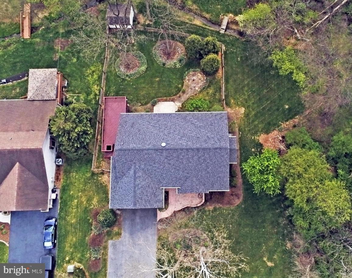 132 Buckingham Drive photo 33