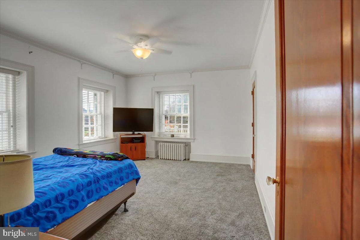 307 W King Street photo 50