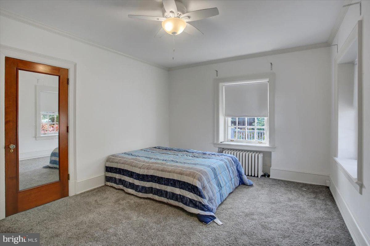 307 W King Street photo 53