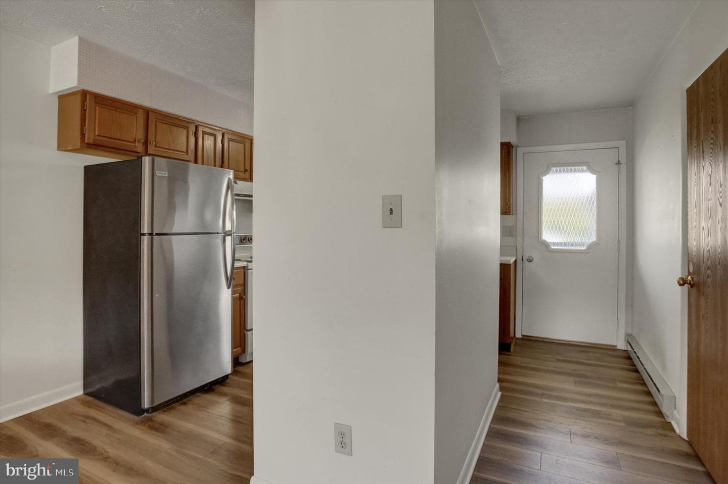 1084 Westgate Drive photo 9