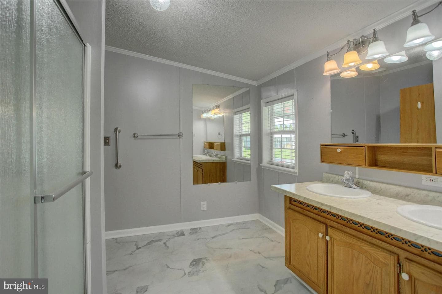 5664 Claridge Court photo 18