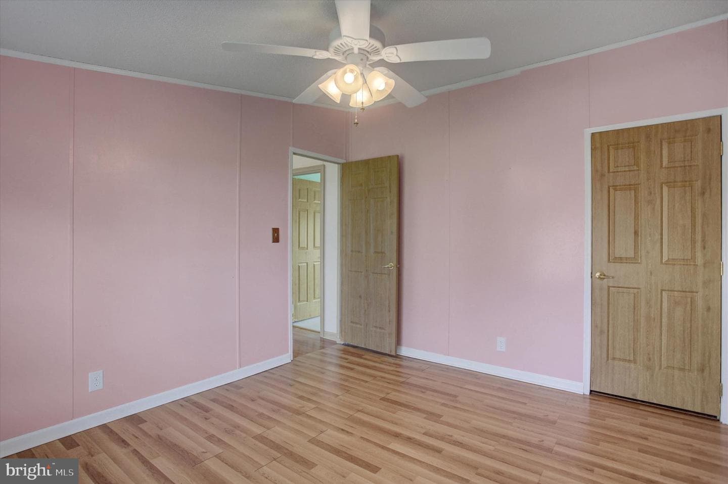 5664 Claridge Court photo 25