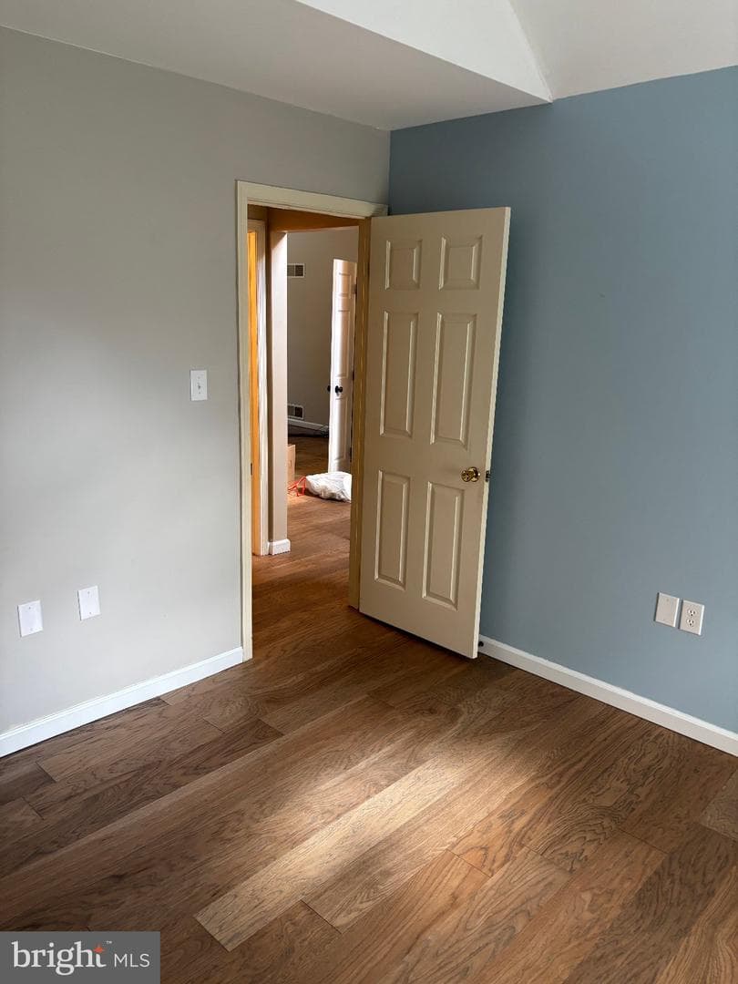 6188 Greenbriar Lane photo 16