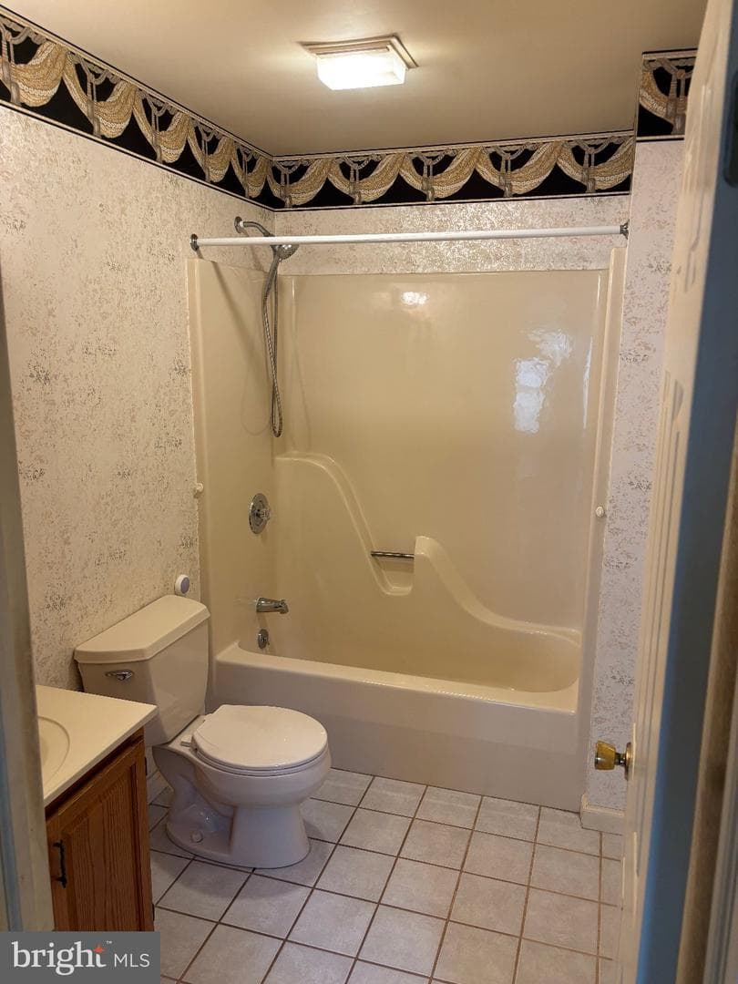 6188 Greenbriar Lane photo 17