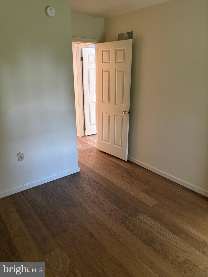 6188 Greenbriar Lane photo 21