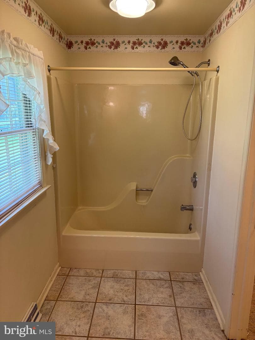 6188 Greenbriar Lane photo 27