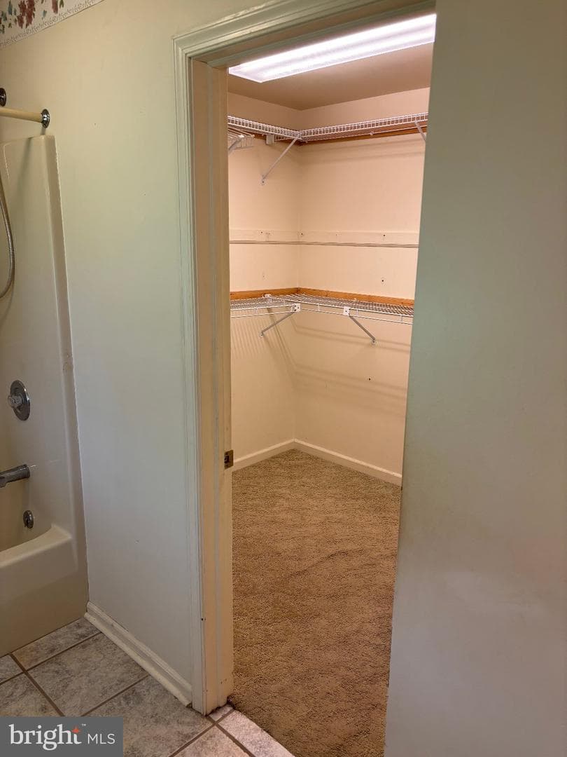6188 Greenbriar Lane photo 28