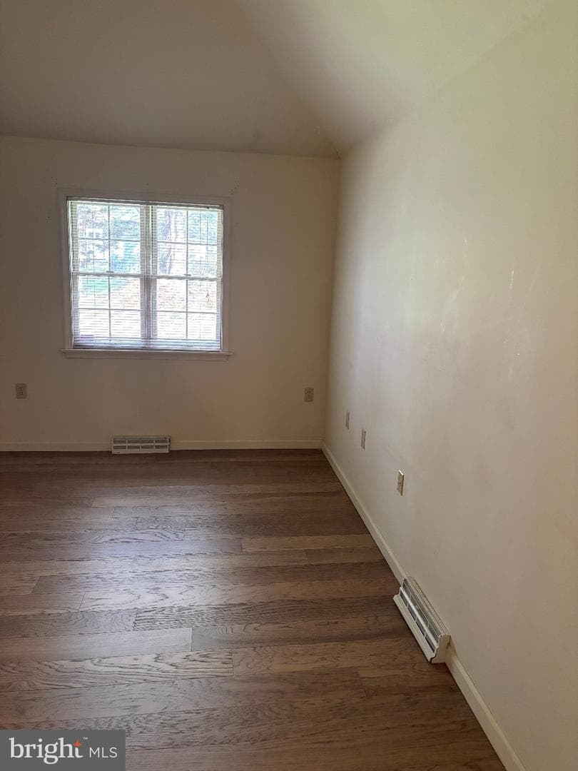 6188 Greenbriar Lane photo 33
