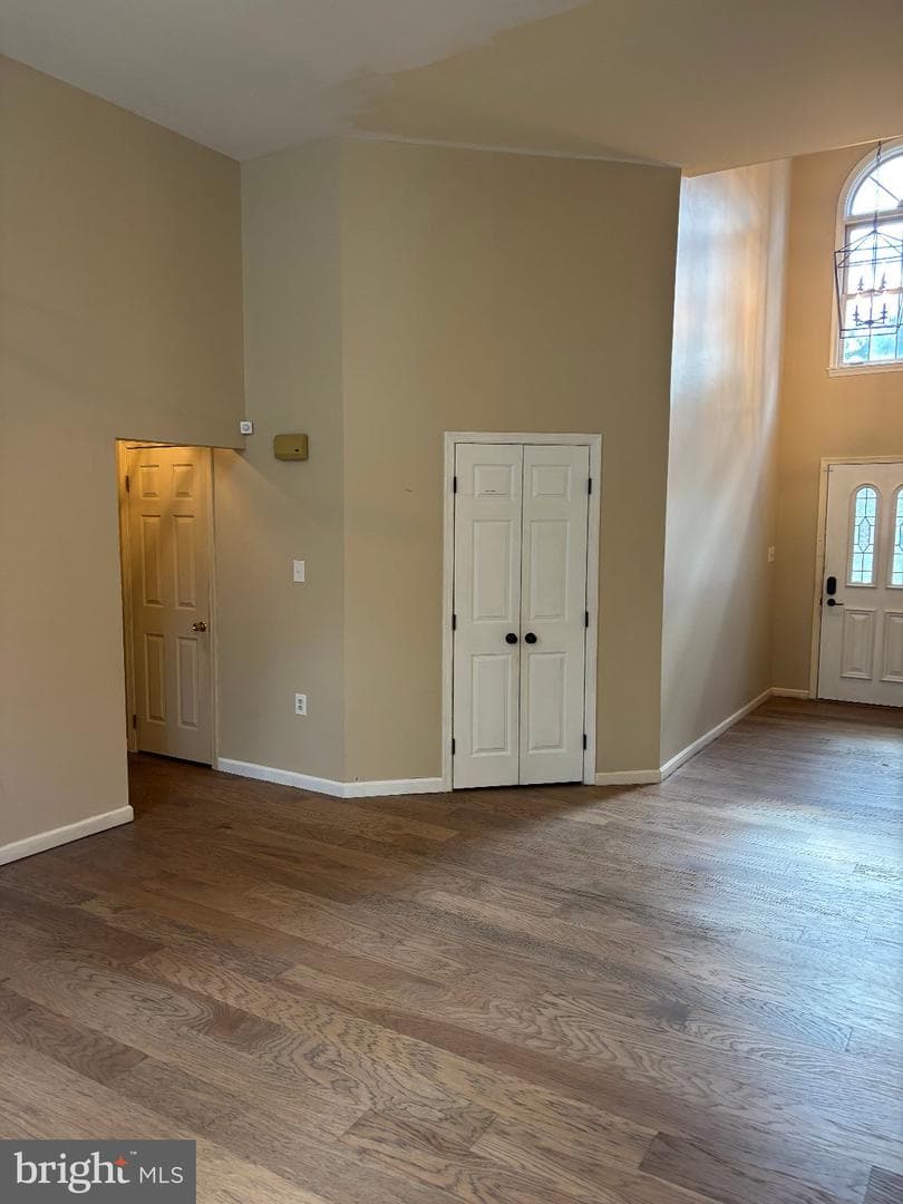 6188 Greenbriar Lane photo 8