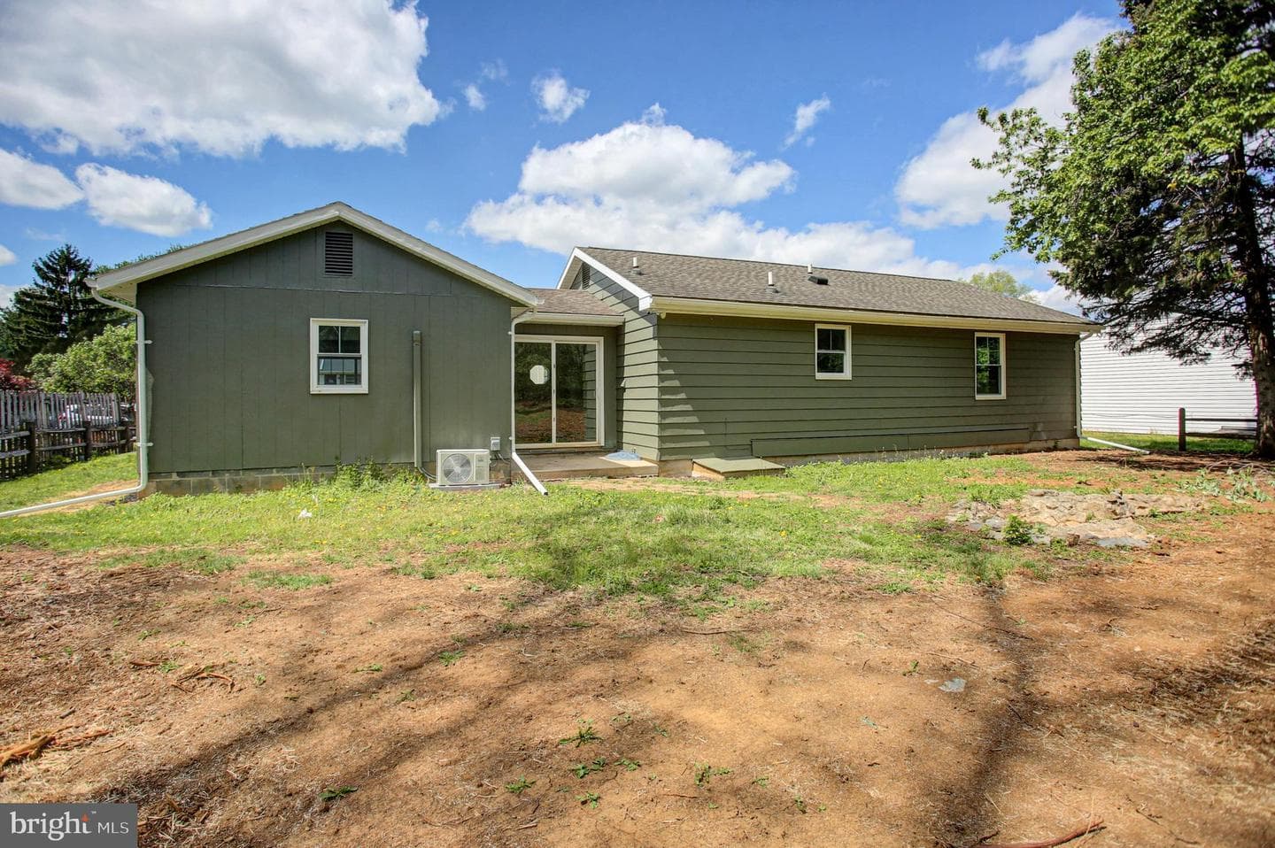 14944 Sherwood Drive photo 28