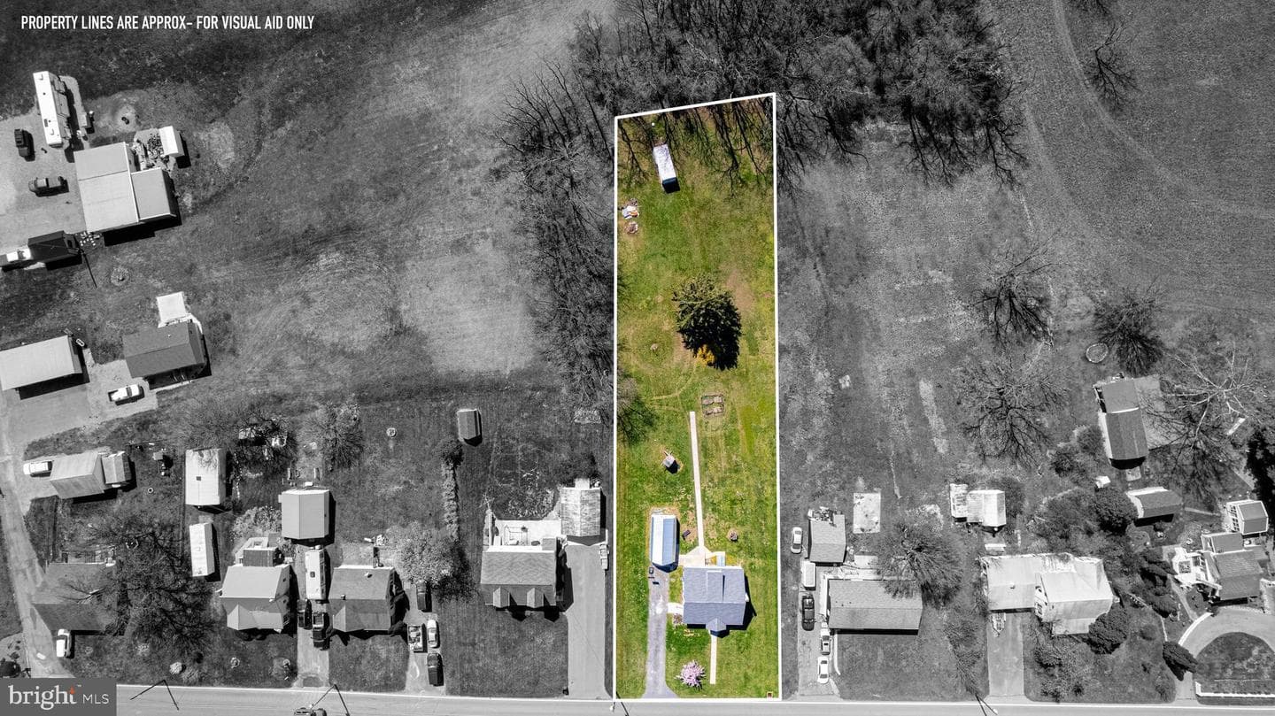 4568 Newman Road photo 9
