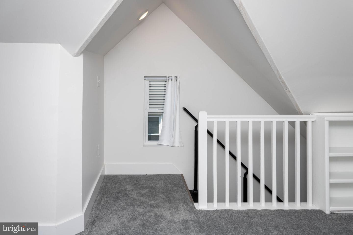 213 Fairview Avenue photo 13
