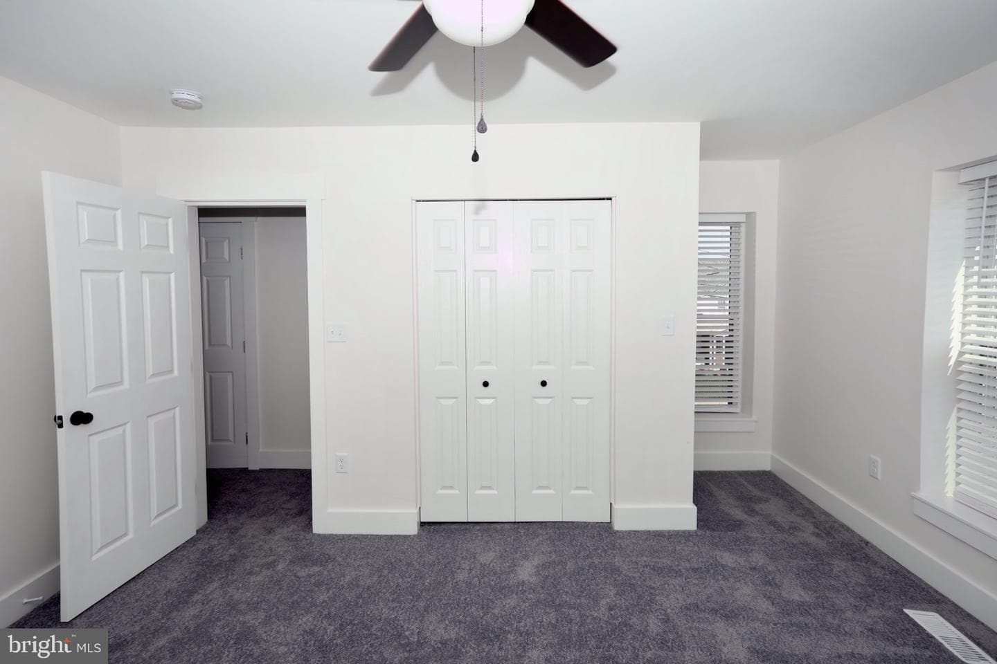213 Fairview Avenue photo 38