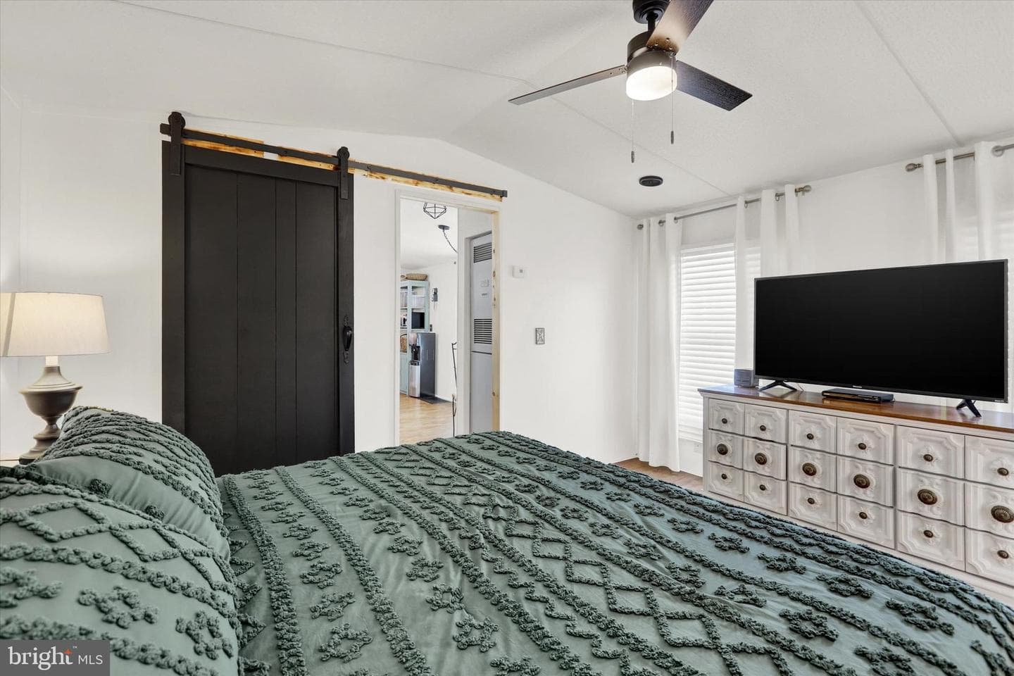 649 Franklin Street N #120 photo 11