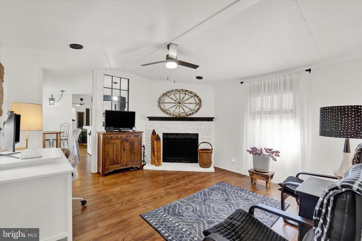 649 Franklin Street N #120 photo 7
