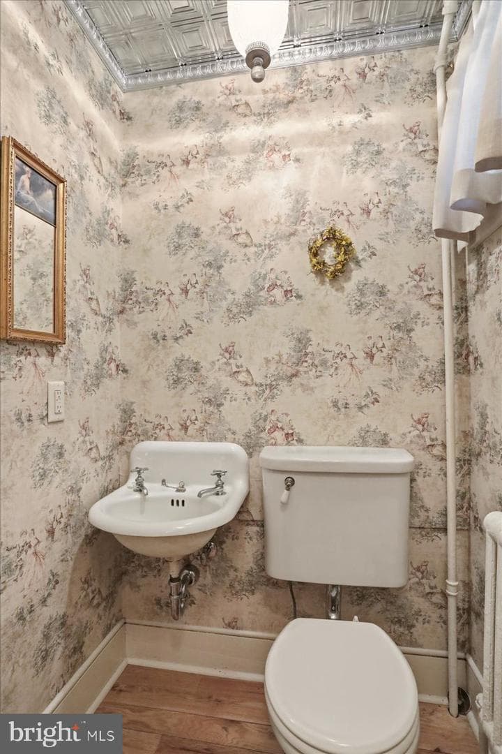 627 Philadelphia Avenue photo 24
