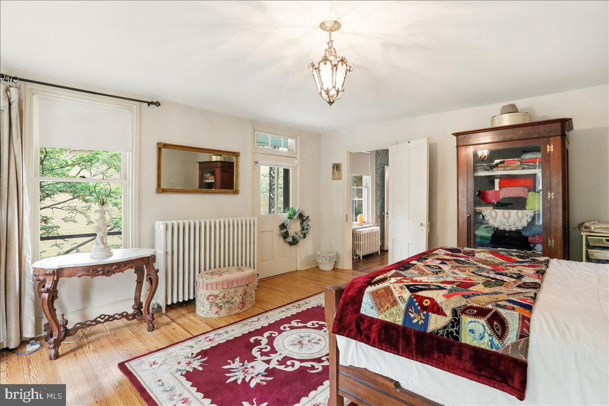 627 Philadelphia Avenue photo 47