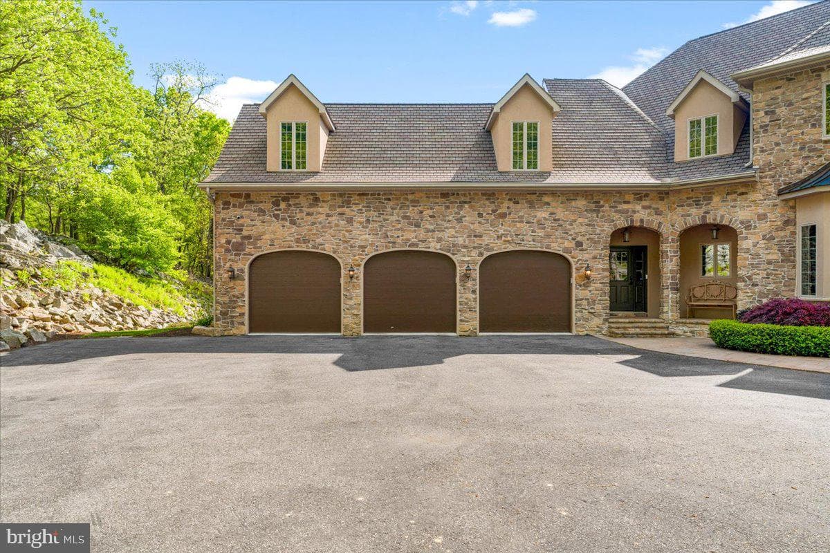 12565 Stone Crest Circle photo 143