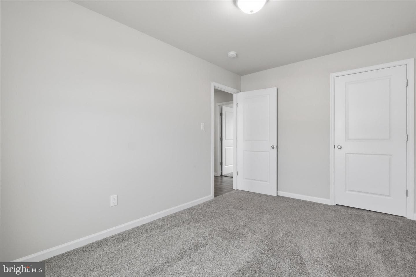 338 Grandview Avenue Avenue W photo 20