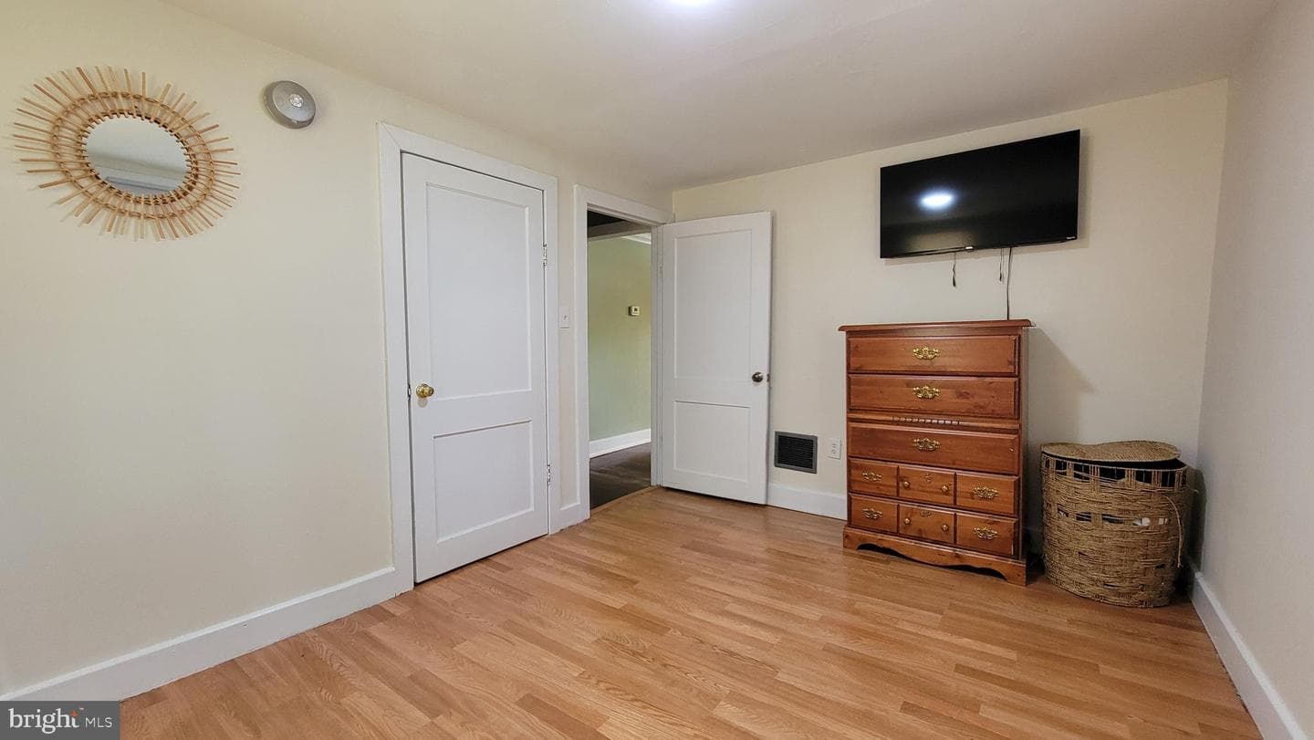 8958 Tomstown Road photo 12