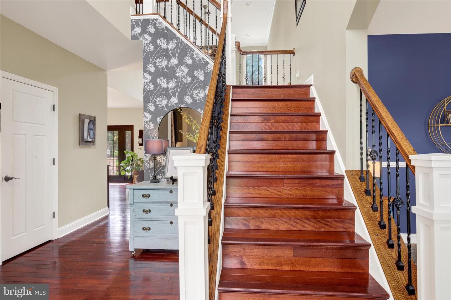 196 Summer Breeze Lane photo 4
