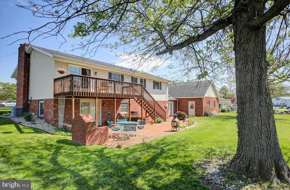 328 Wayburn Street photo 4