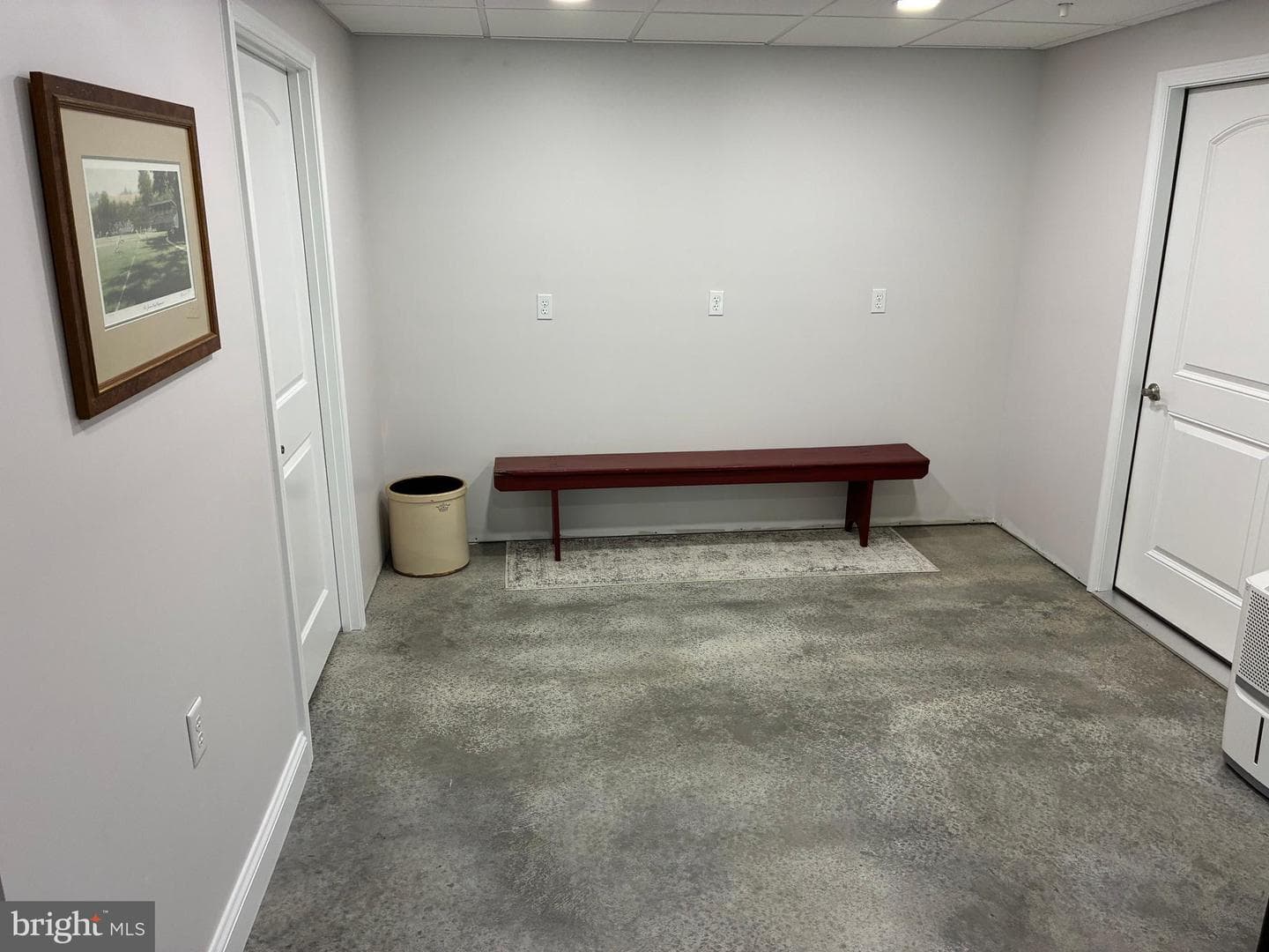 500 Brookview Drive photo 36