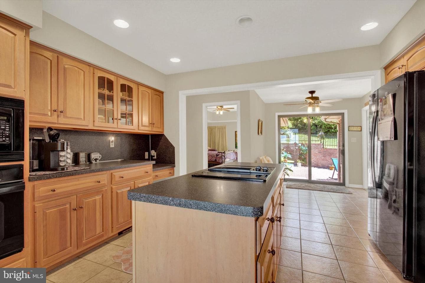 605 Vista Court photo 8