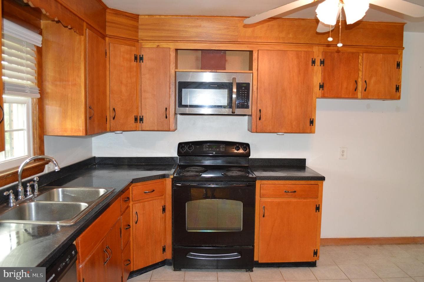 328 Antietam Drive photo 27