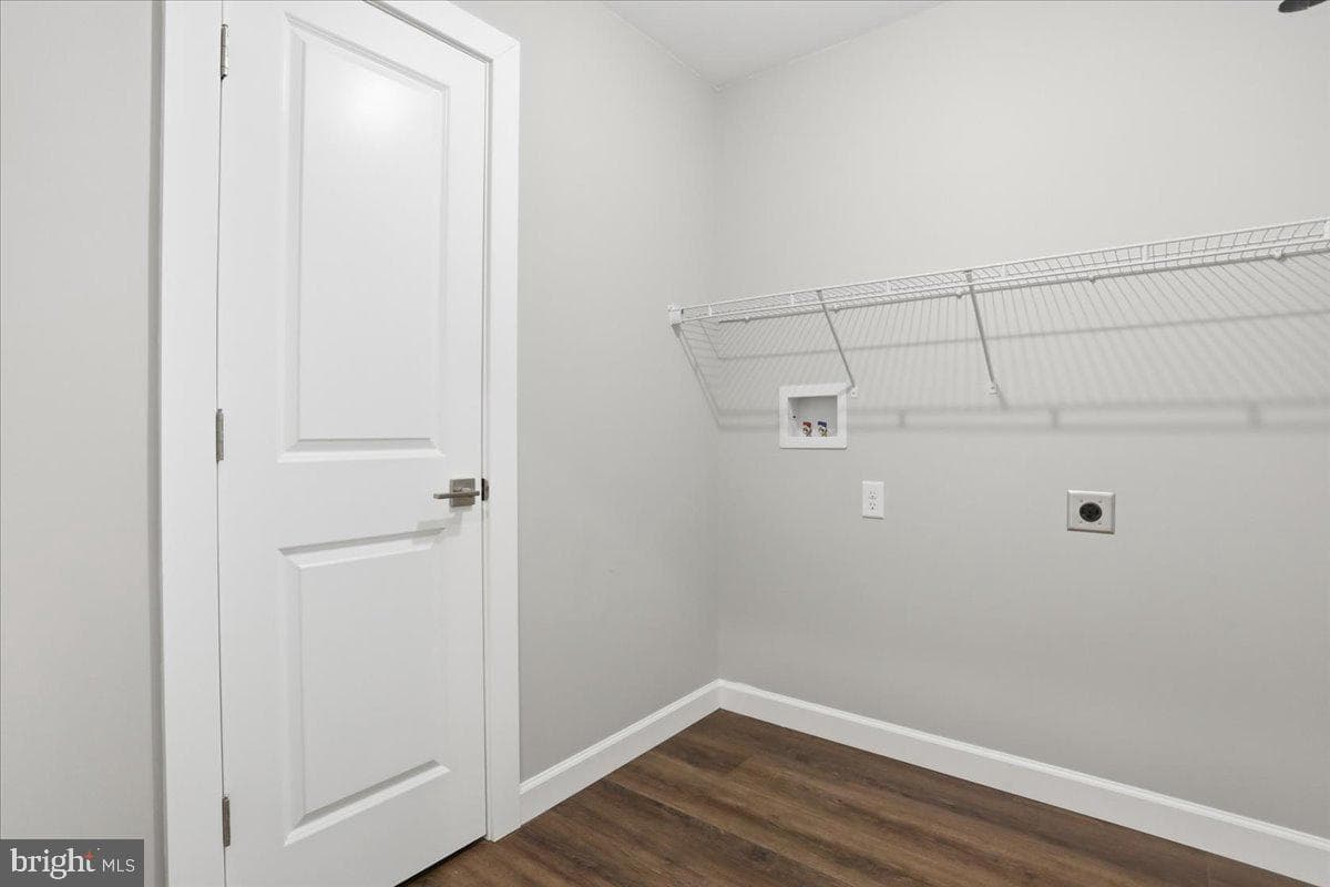 130 Woodbriar Drive photo 35
