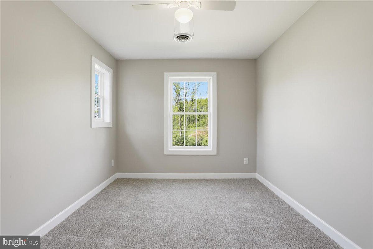 130 Woodbriar Drive photo 36