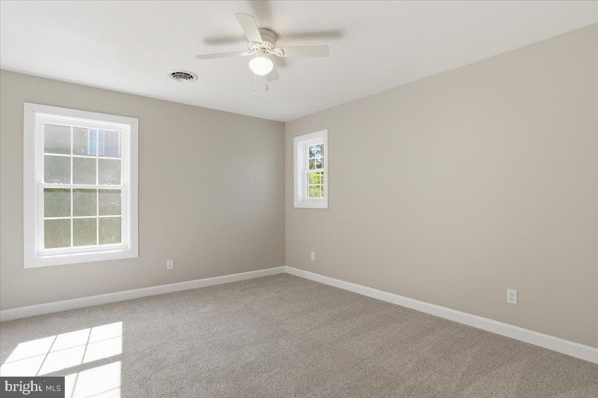 130 Woodbriar Drive photo 38