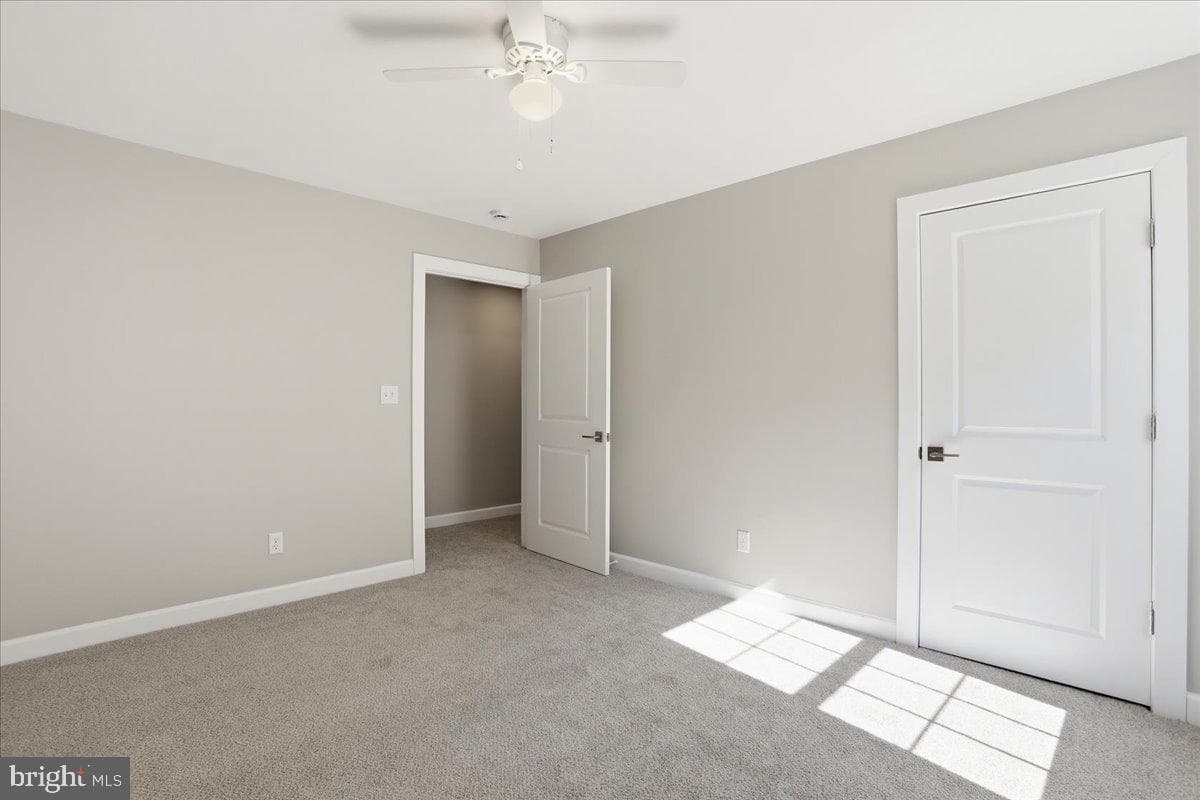 130 Woodbriar Drive photo 39