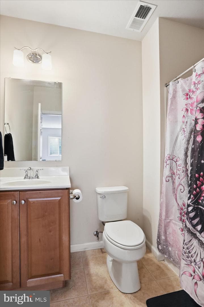 457 Ambassador Place photo 21