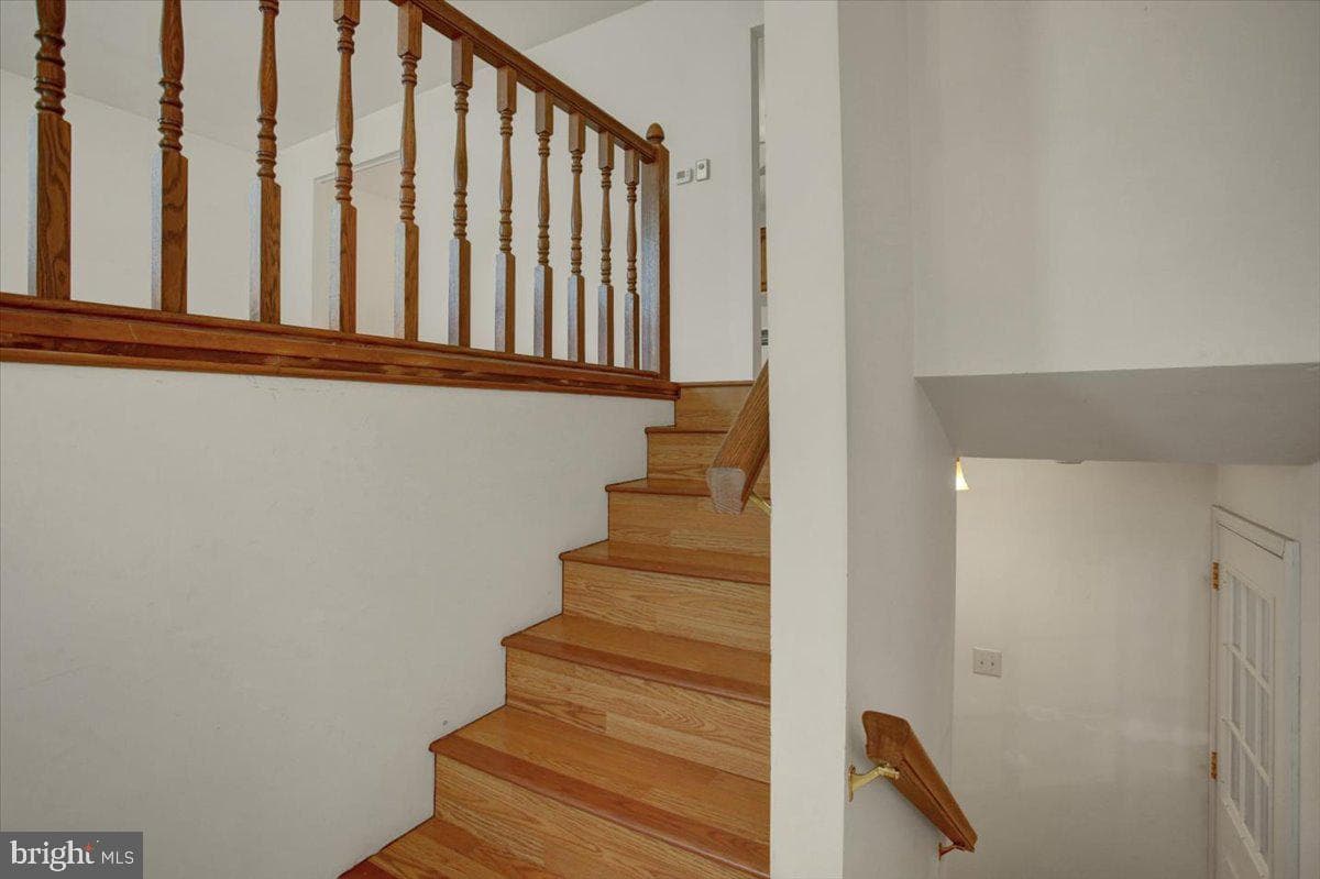 848 Carey Drive photo 9