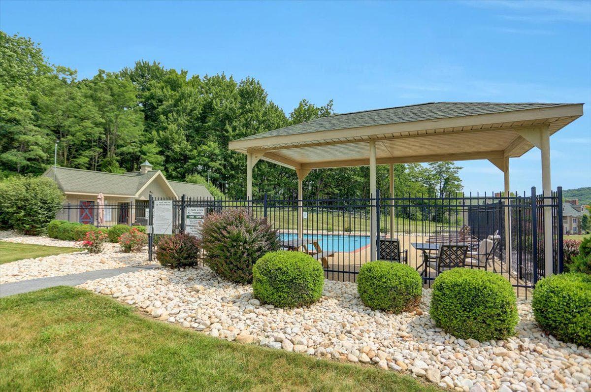 14201 Barberry Circle #101 photo 17
