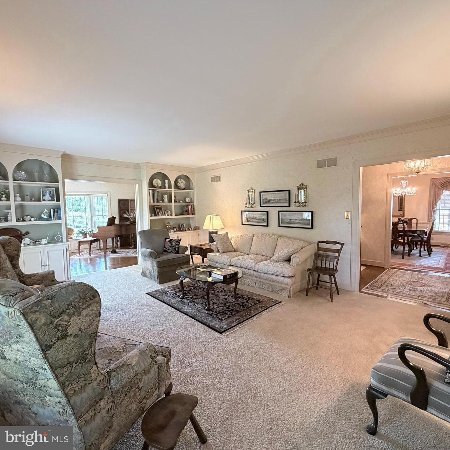475 Larkspur Lane photo 8